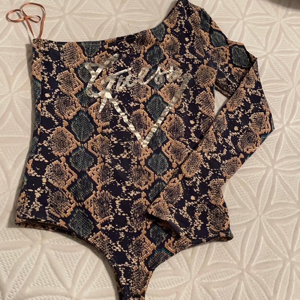 Guess body suit